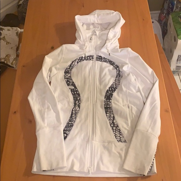 lululemon athletica Sweaters - Lululemon Sweater